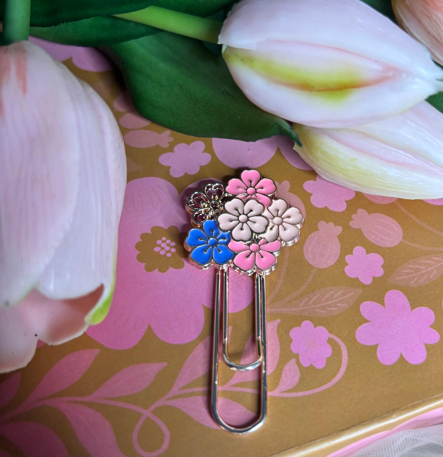 Bloem paperclip